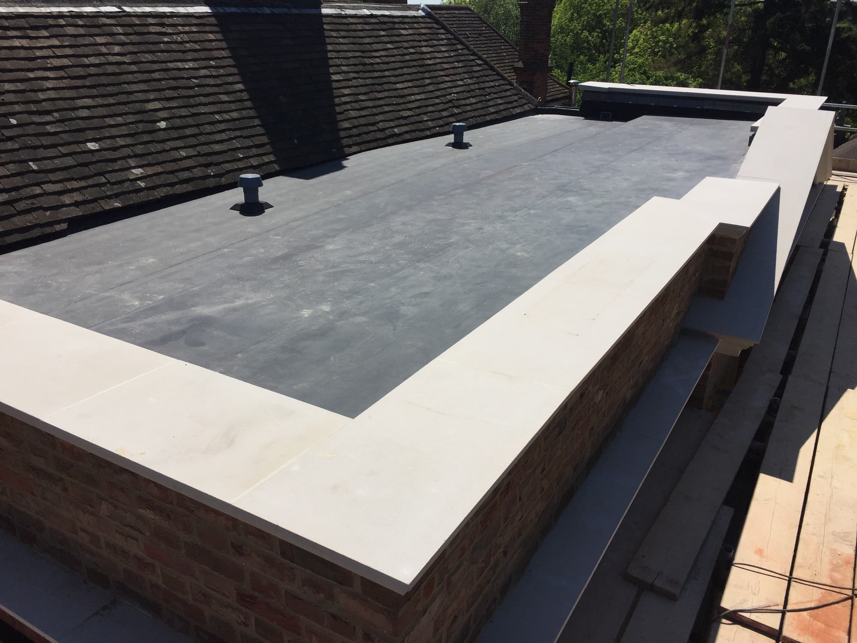 Flat roofing